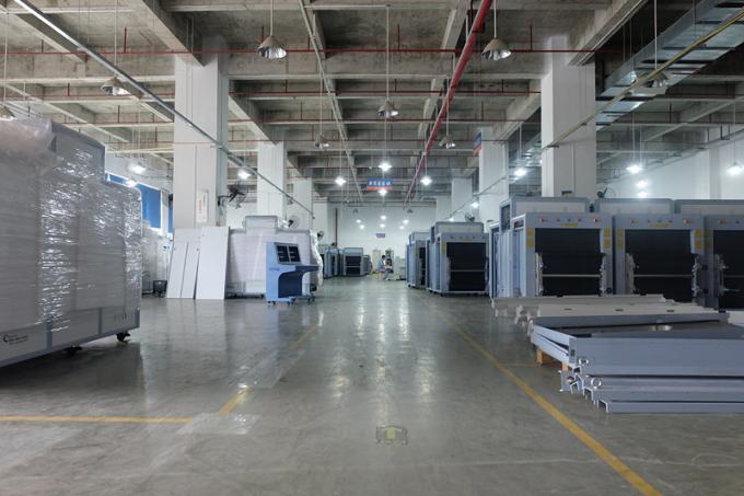 Comprobador de seguridad de la oficina gubernamental X Ray Bagget Scanner 6550B 160KV Generator